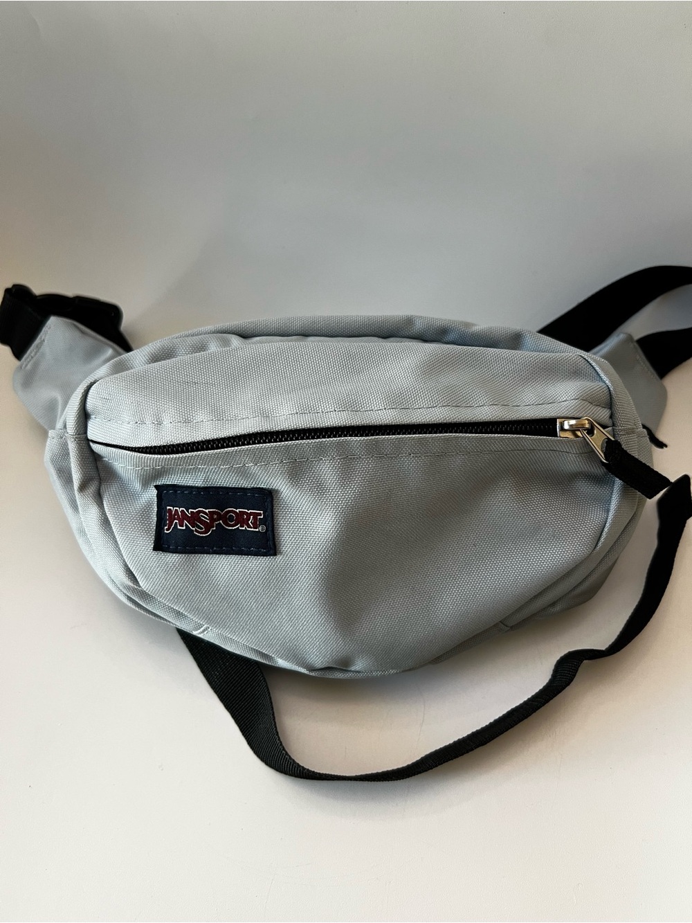Jansport Fanny Pack Waist Bag Buckle Strap Zip Pockets Light Gray Blue